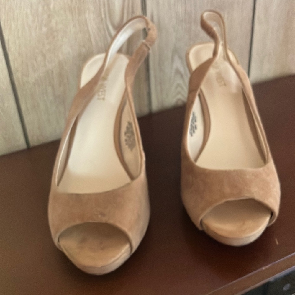 Suede Tan heel